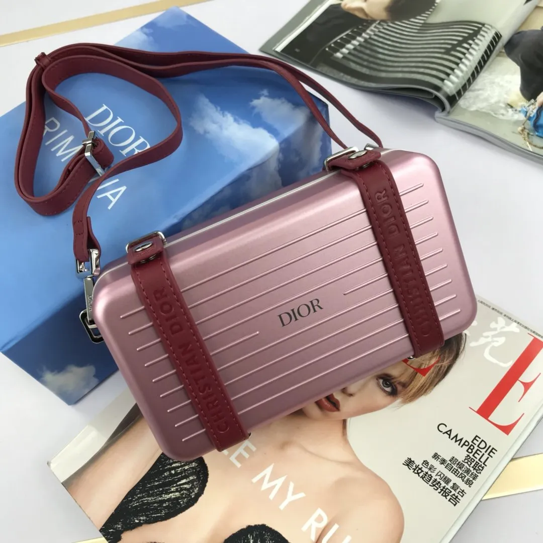 Designer Handbags DR 084