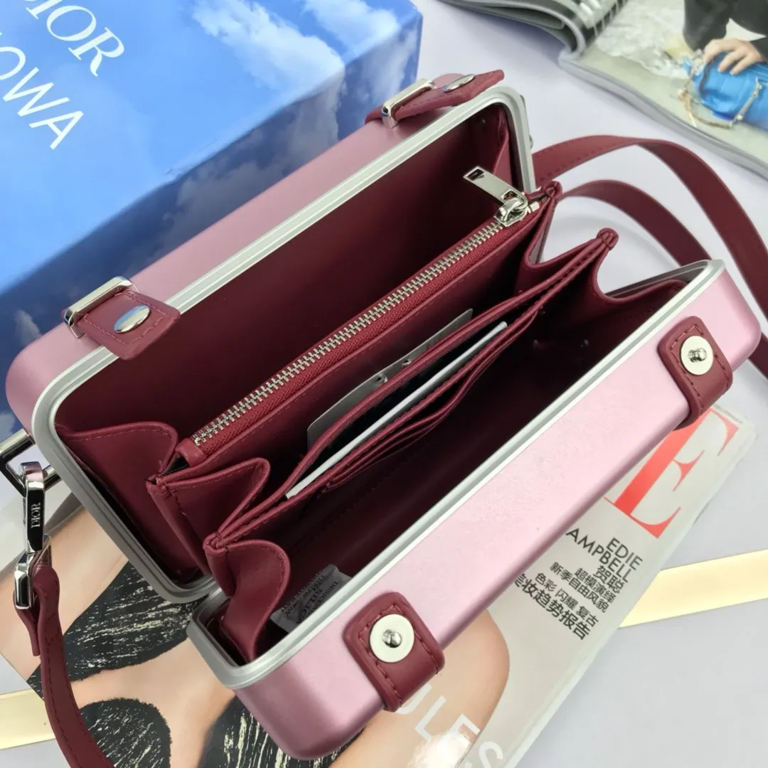 Designer Handbags DR 084