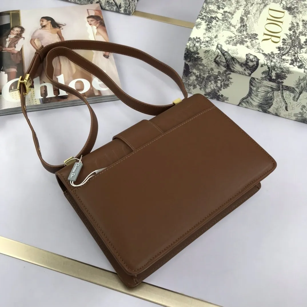 Designer Handbags DR 087